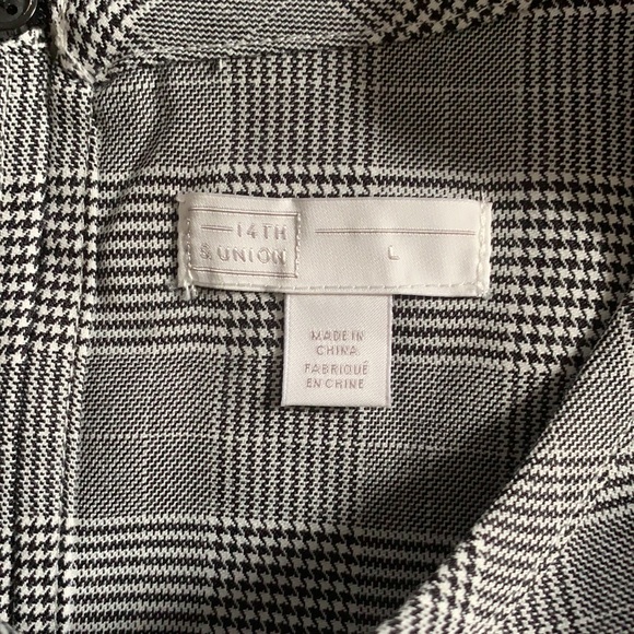 14th and Union Black and White Checkered Top - Picture 2 of 8